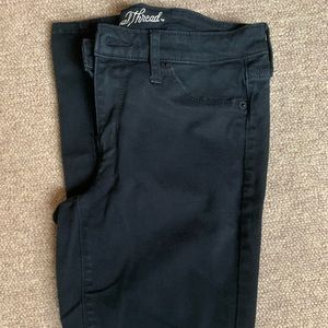 Universal Thread Black Mid Rise Jeggings (Size 27/4)